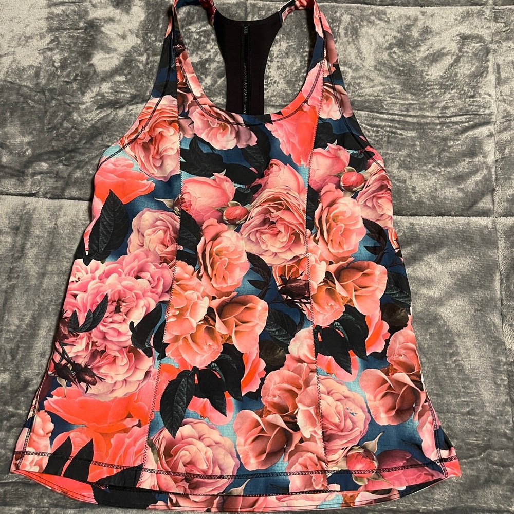 Lululemon Athletica Tank Top size S